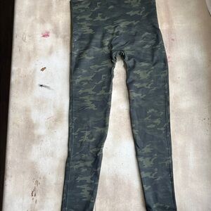 SPANX Green Camo Leggings